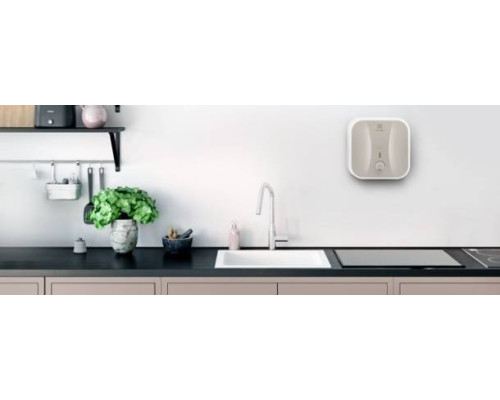 Водонагреватель Electrolux EWH 15 Q-bic O